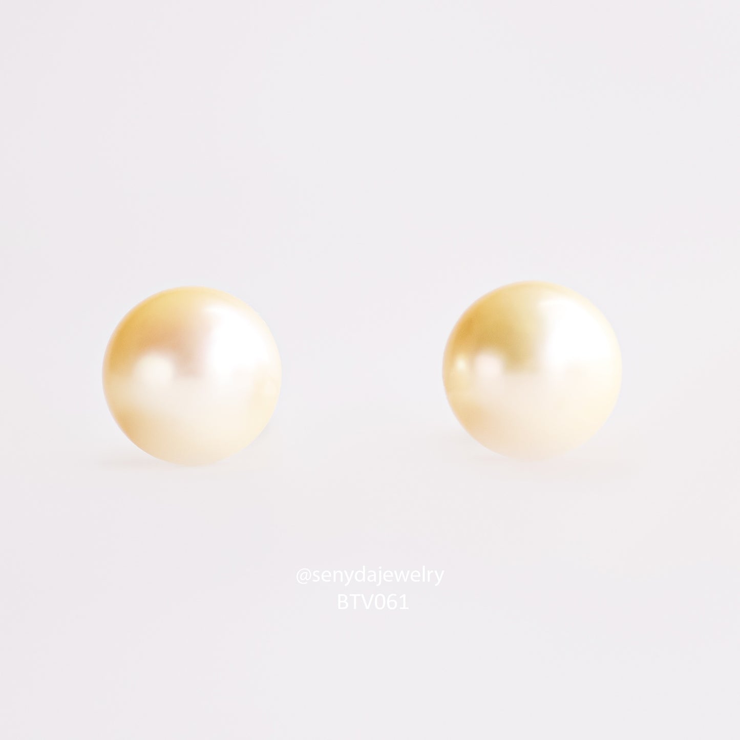 Senyda 10K Solid Gold Round - Shaped Natural Golden Pearl Stud Earrings