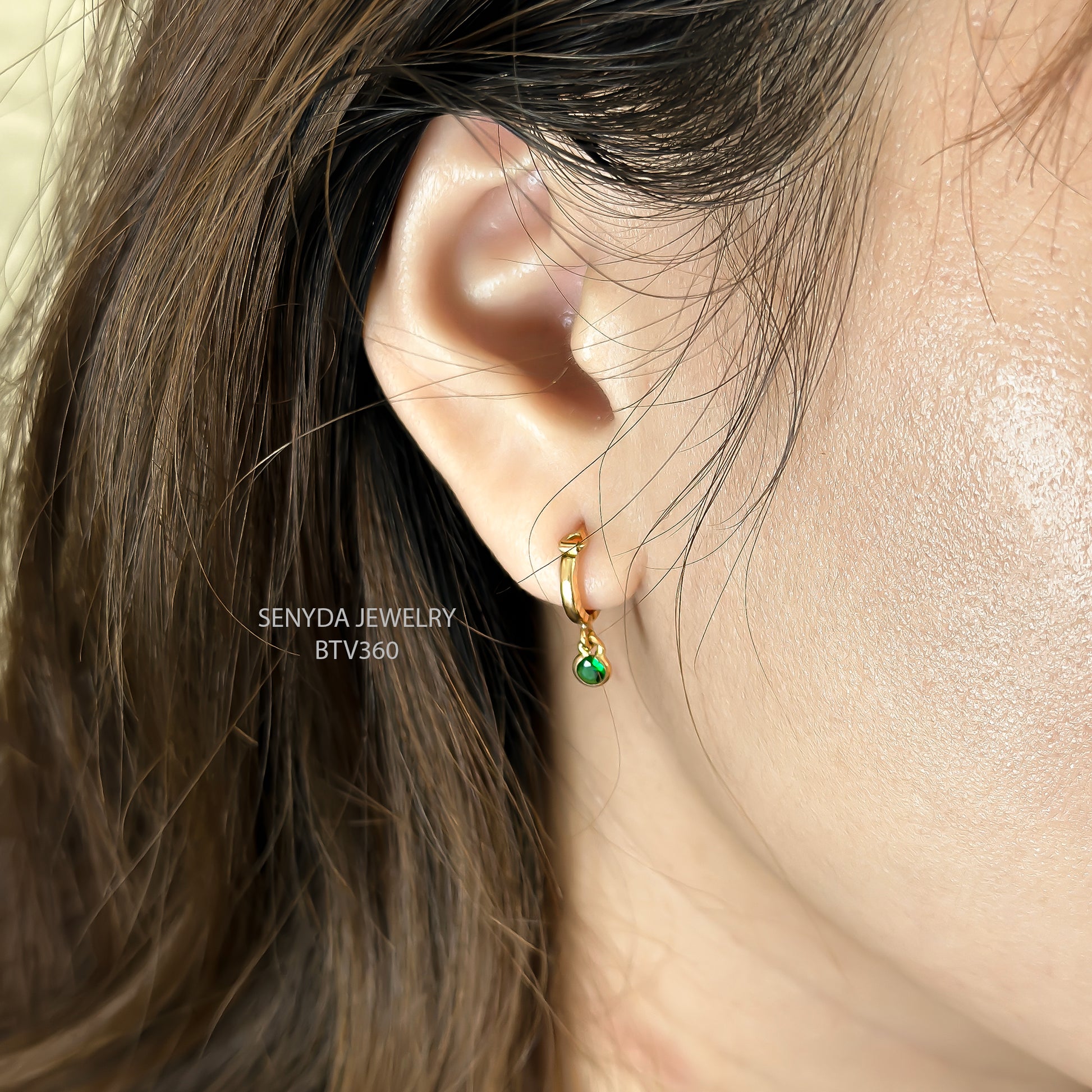 Senyda 14K Solid Gold Green Cubic Zirconia Hoop Earrings