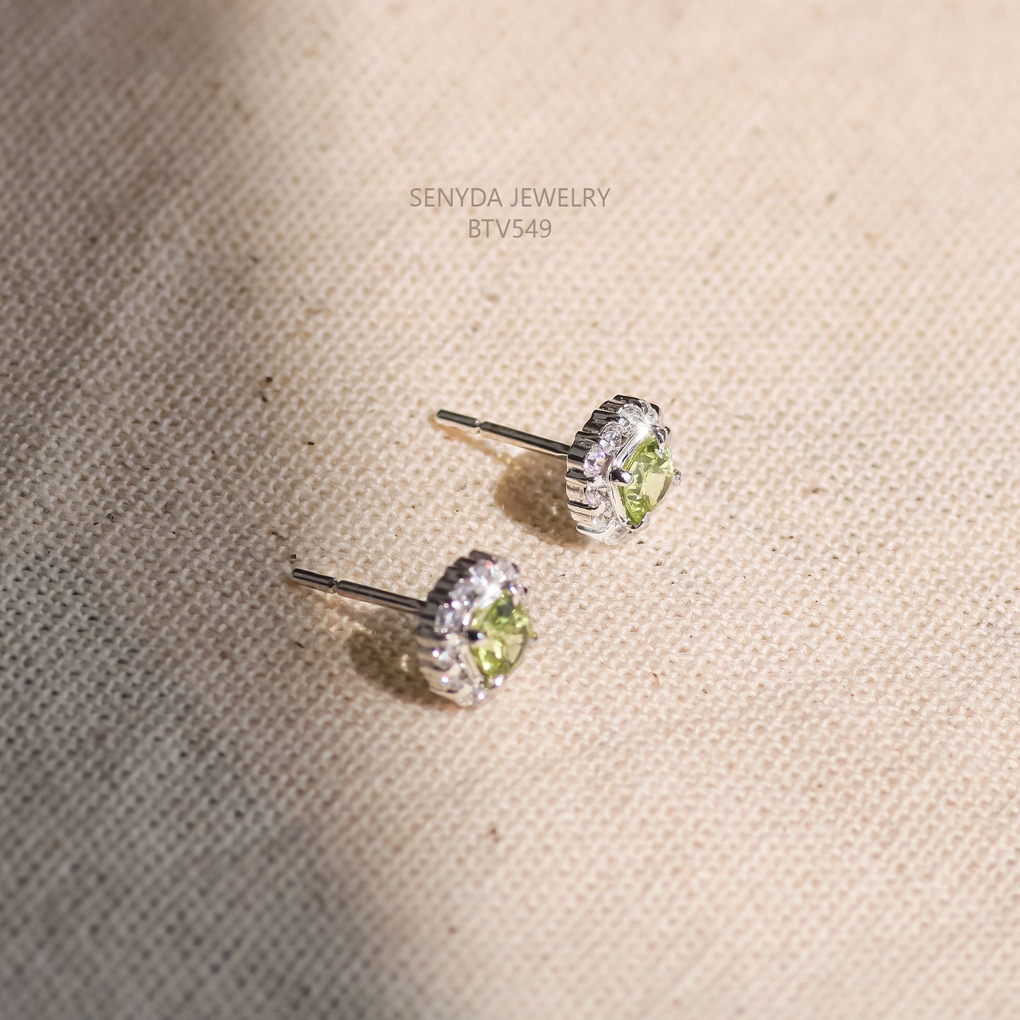 16K Solid Gold Cushion Cut Peridot Stud Earrings