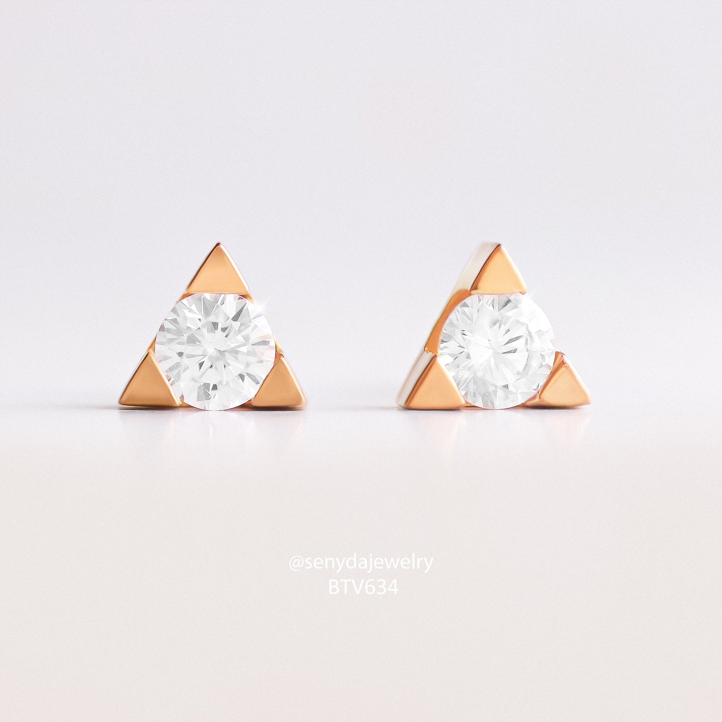 Senyda 15K Solid Gold Cubic Zirconia Triangle Setting Stud Earrings