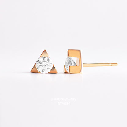 Senyda 15K Solid Gold Cubic Zirconia Triangle Setting Stud Earrings