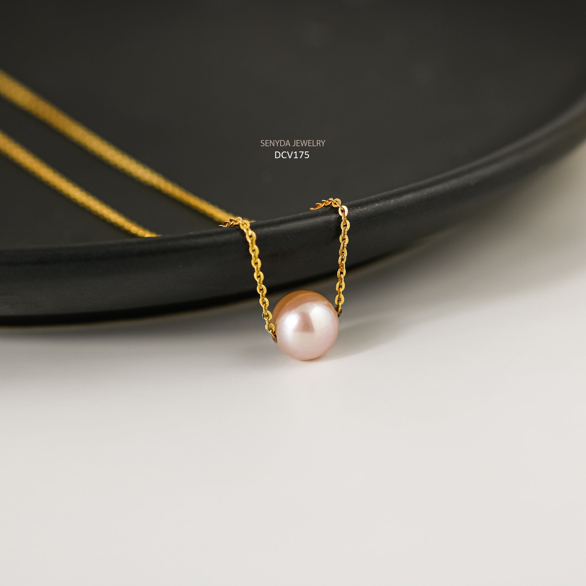 10K Solid Gold Freshwater Pearl Necklace