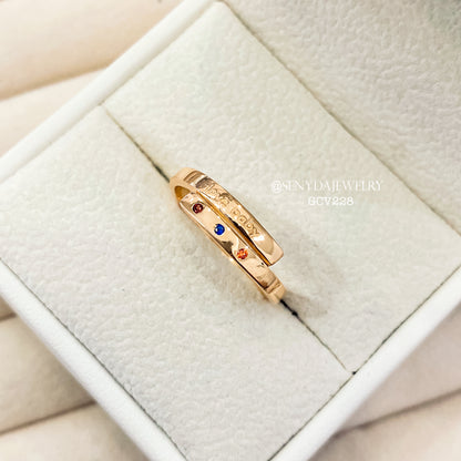 10K Solid Gold Personalised Engraved Ring With 3 Gemstones