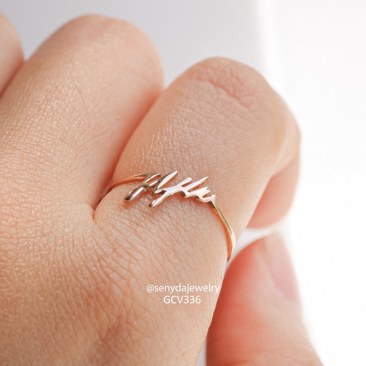 Senyda 10K Gold Custom Signature Name Ring