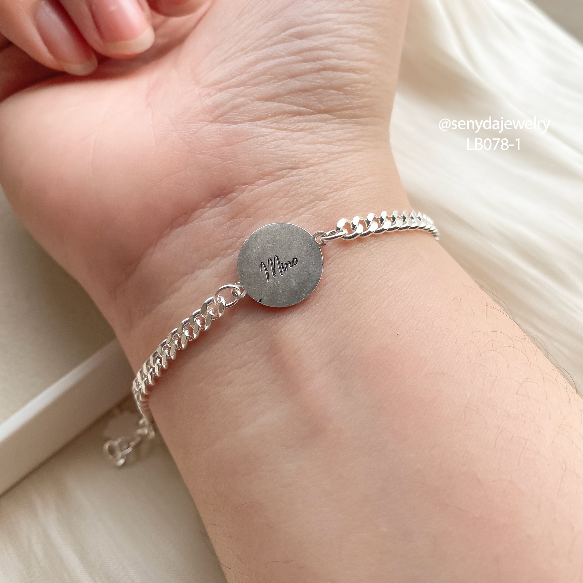 Sterling Silver 925 Custom Engraved Baby Name In Curb Bracelet - Round Disc