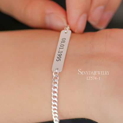 Custom Engraved Rectangular In Curb Chain Bracelet