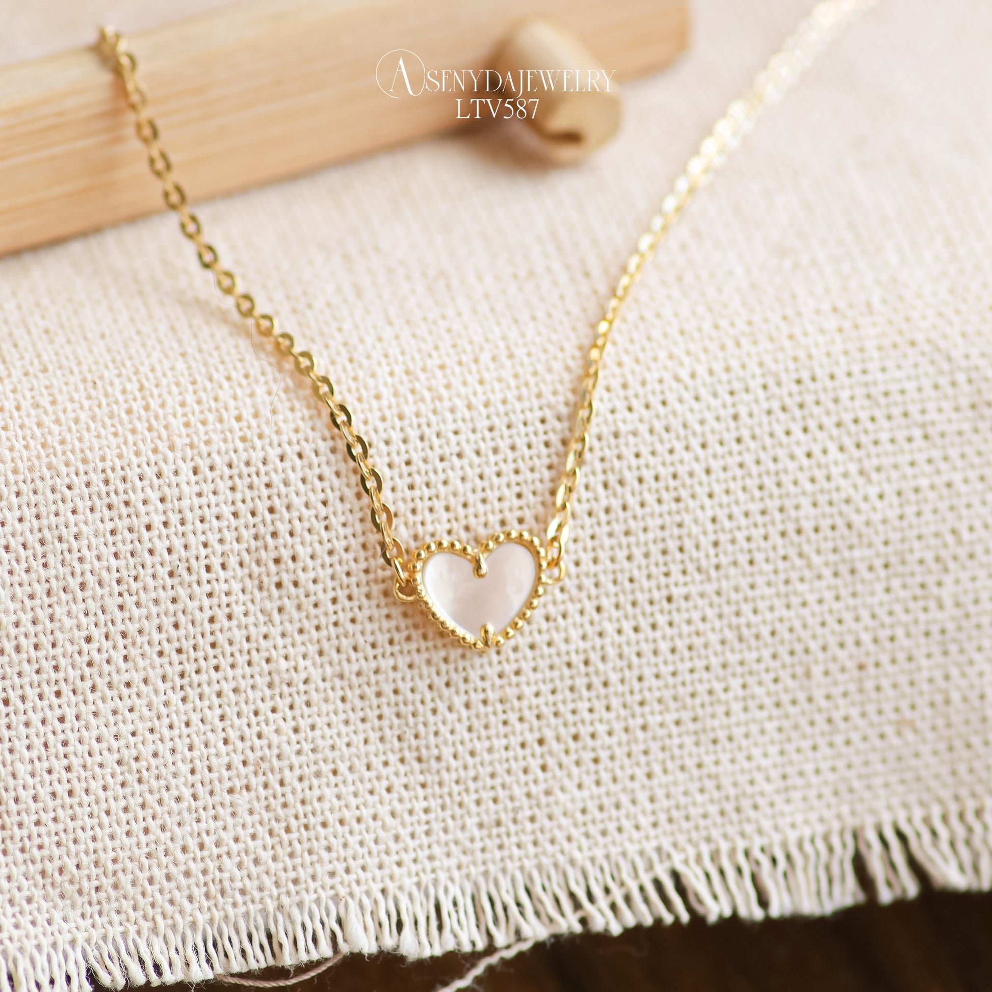 10K Solid Gold Heart Stone Bracelet