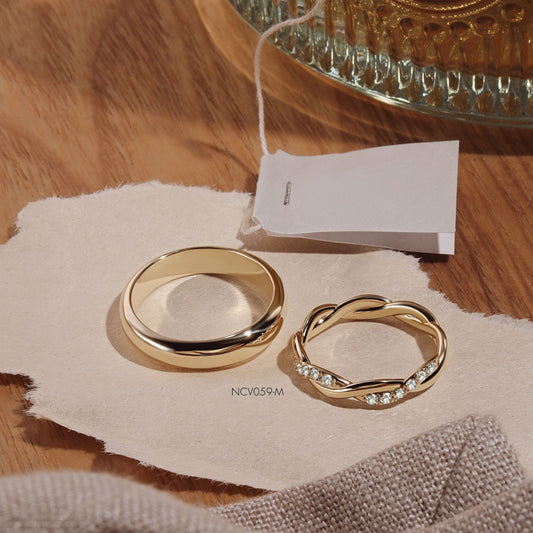 Radiant Love Gold Wedding Ring Set