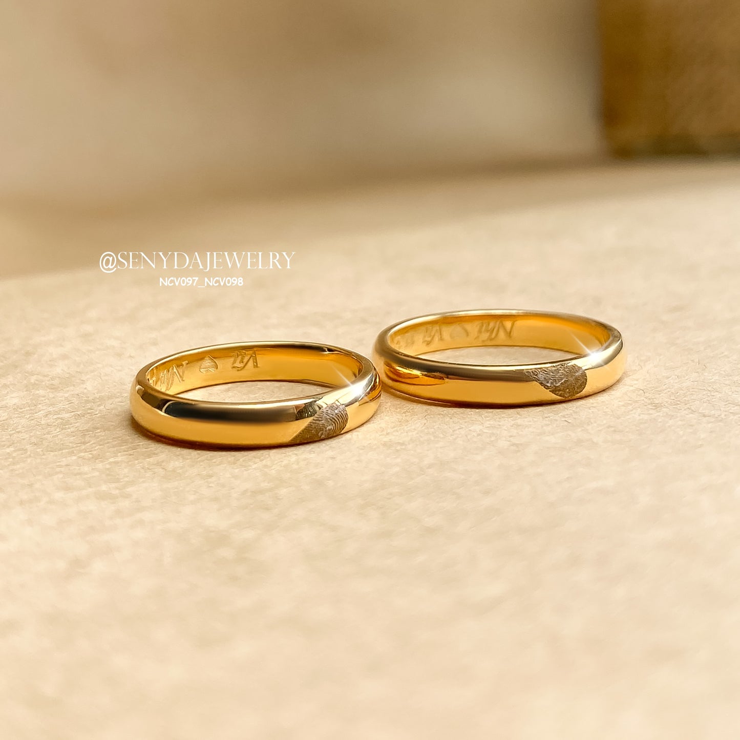 Heart Patterned Fingerprint Wedding Rings