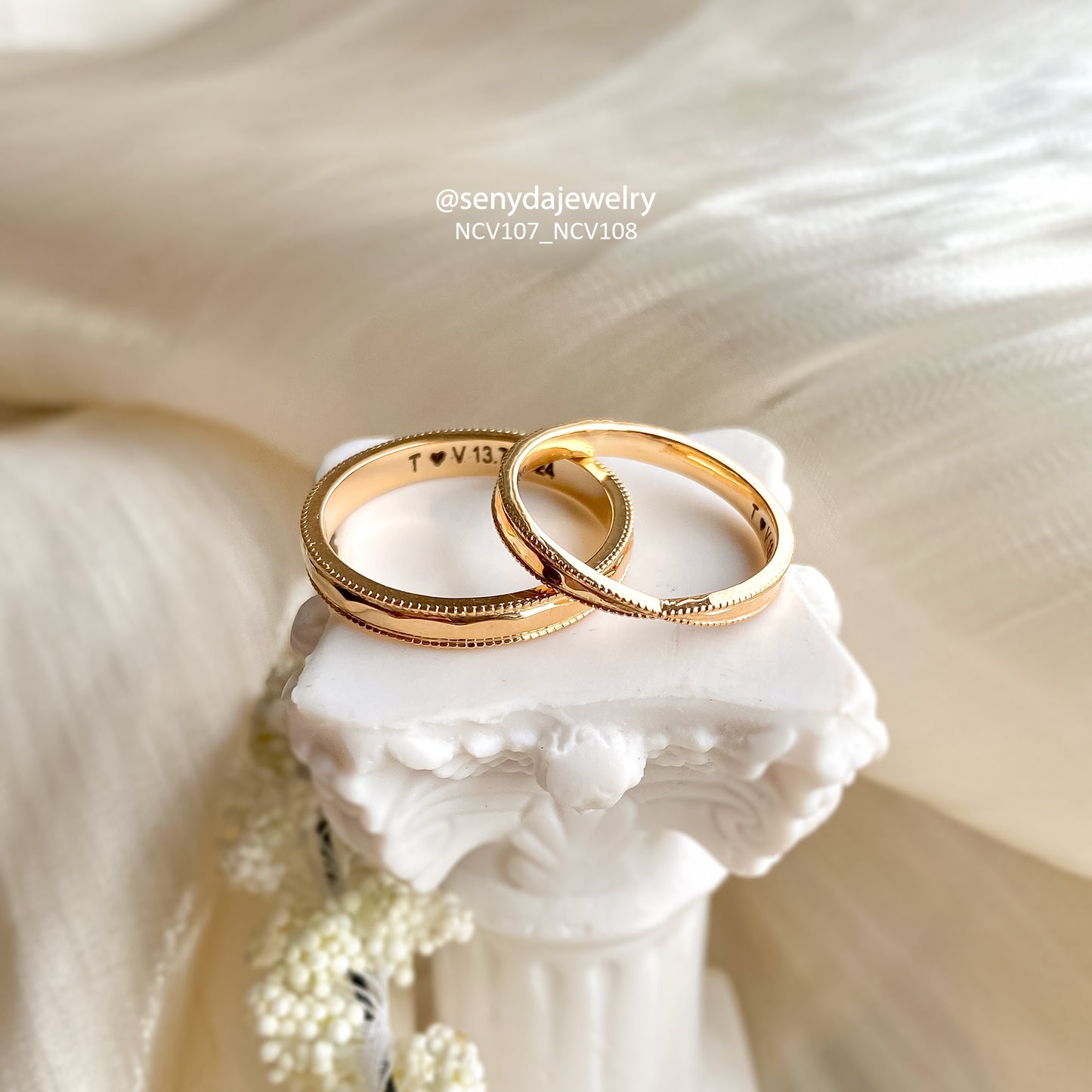 Beaded Border Patterned Wedding Rings