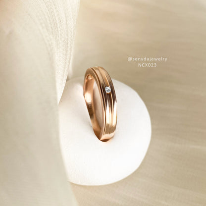 Soul Union Gold Wedding Ring Set