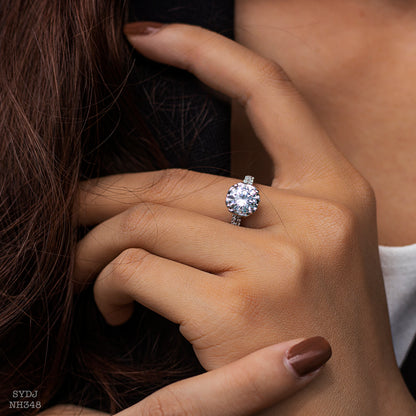 Sterling Silver 925 Heart Queen Ring