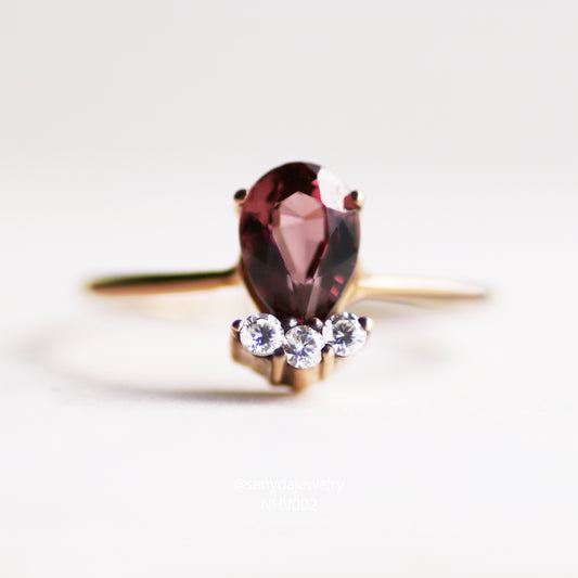 Senyda 10K Solid Gold Pear - Shaped Brilliant Cut Natural Spinel Ring