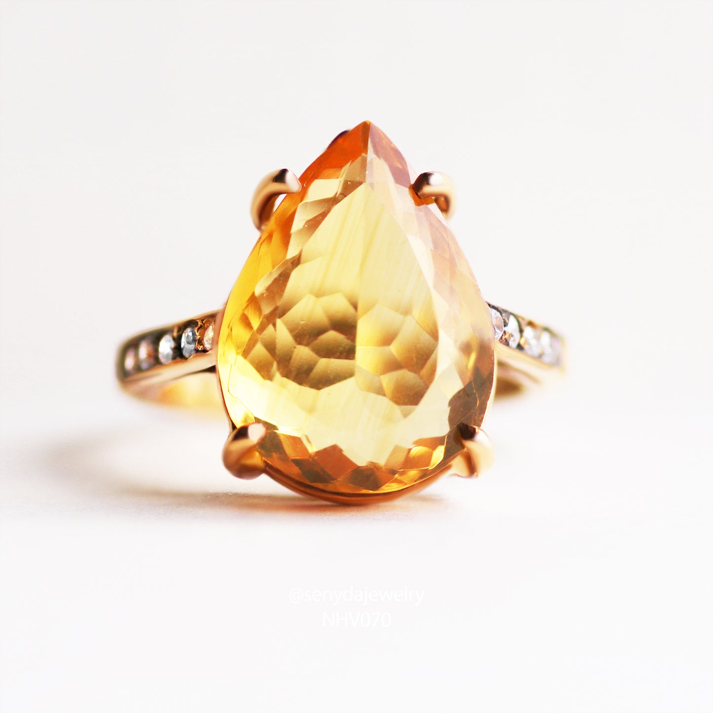 Senyda 10K Solid Gold Pear - Shaped Brilliant Cut Natural Citrine Ring