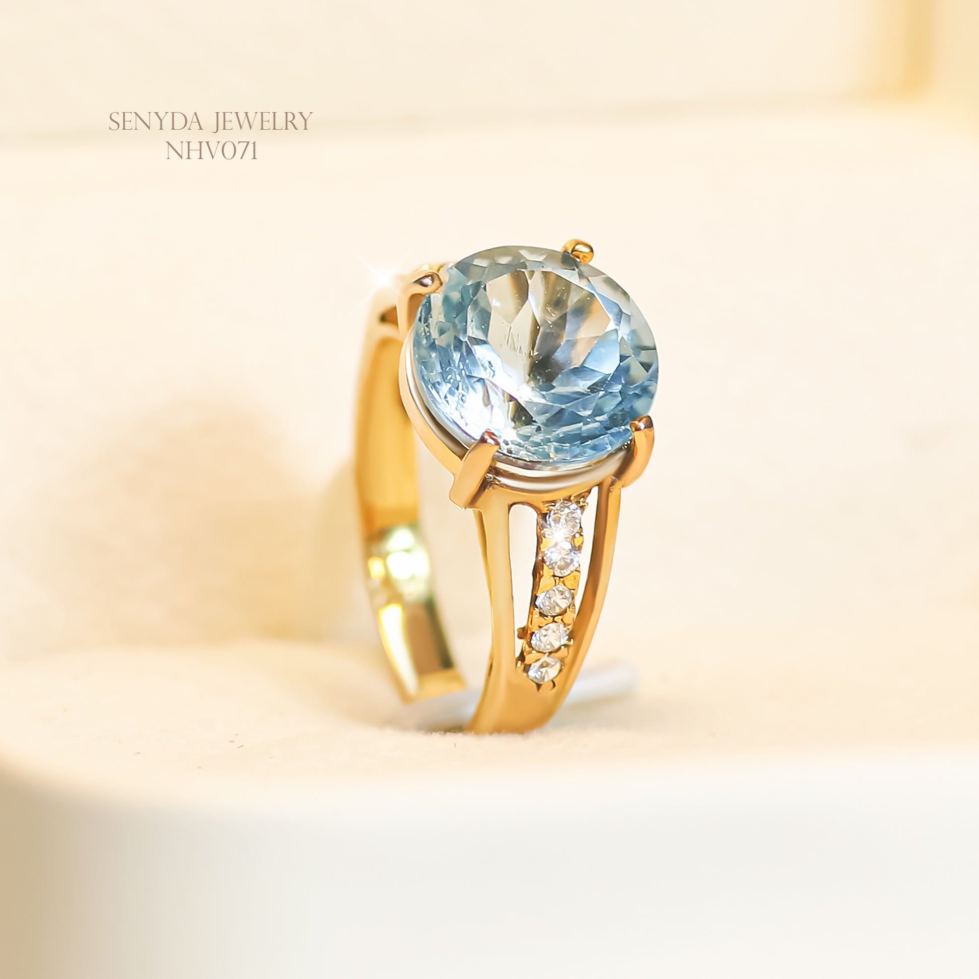 10K Solid Gold Round Blue Topaz Pavé Ring