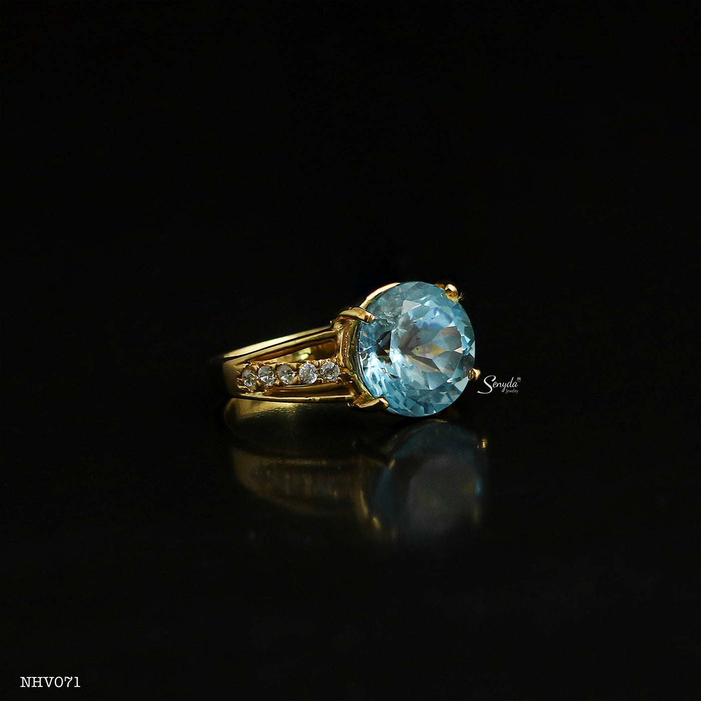 10K Solid Gold Round Blue Topaz Pavé Ring