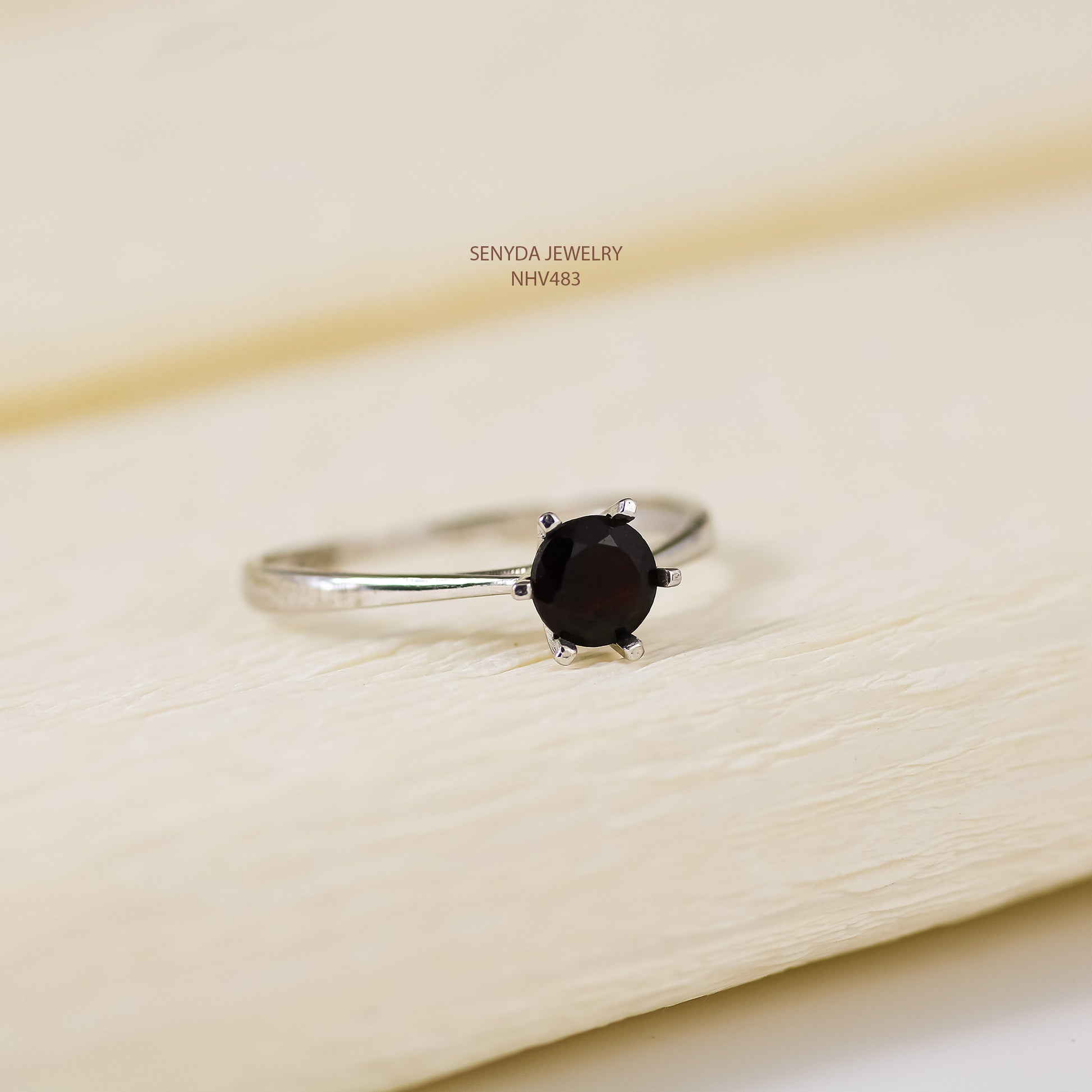 Senyda 10K Solid Gold Round - Shaped Brilliant Cut Natural Black Garnet Ring