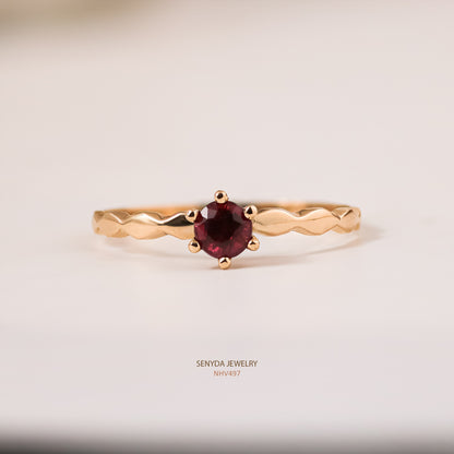 Senyda 16K Solid Gold Round - Shaped Brilliant Cut Natural Red Spinel Ring