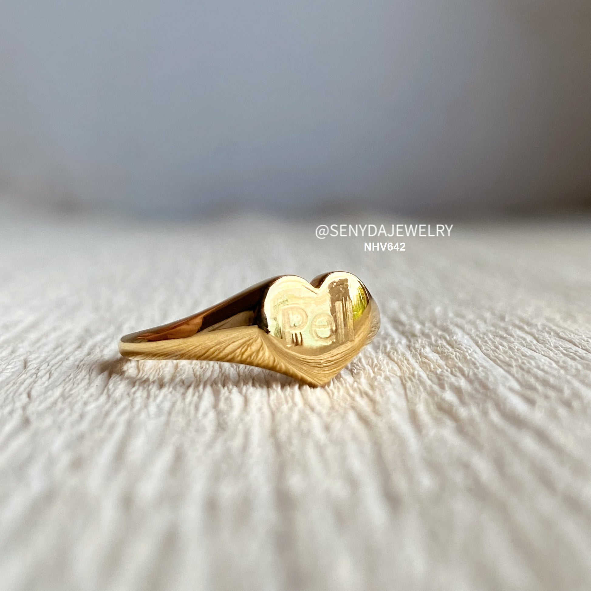 Personalized Engraved Heart Signet Ring