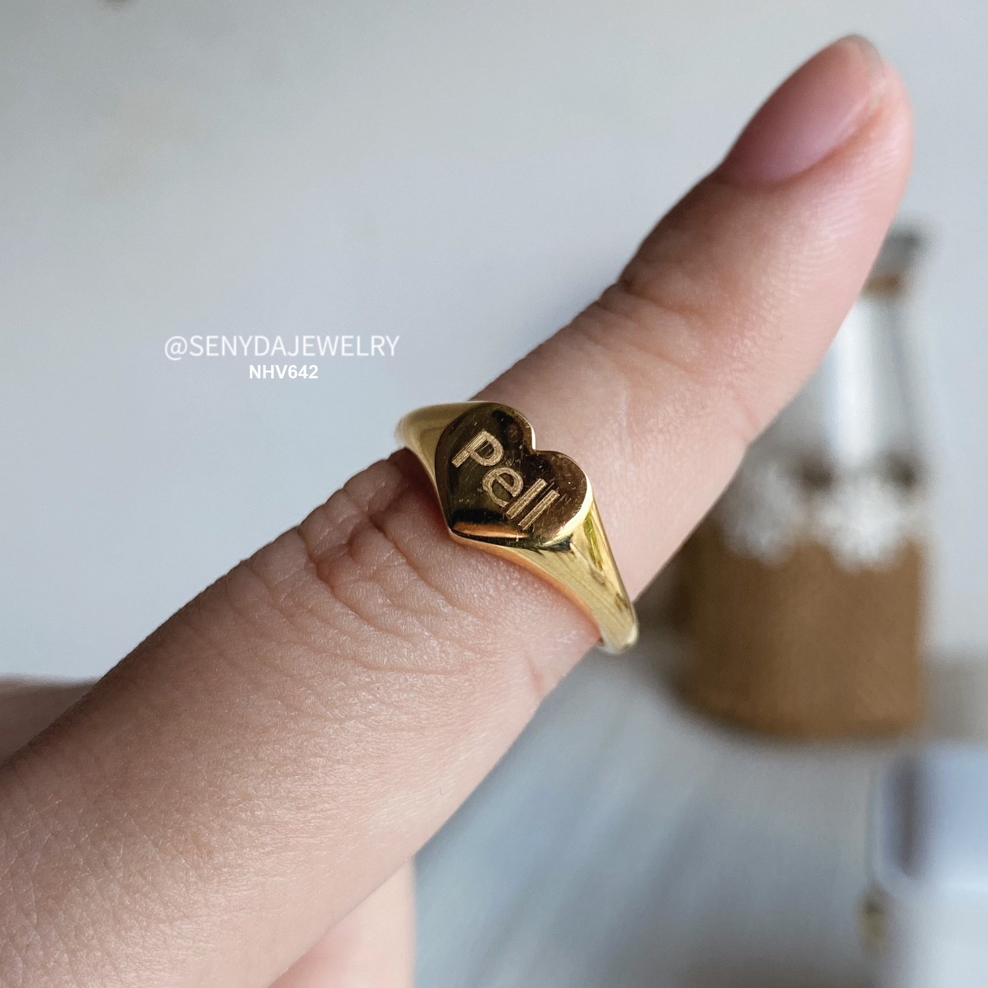 Personalized Engraved Heart Signet Ring