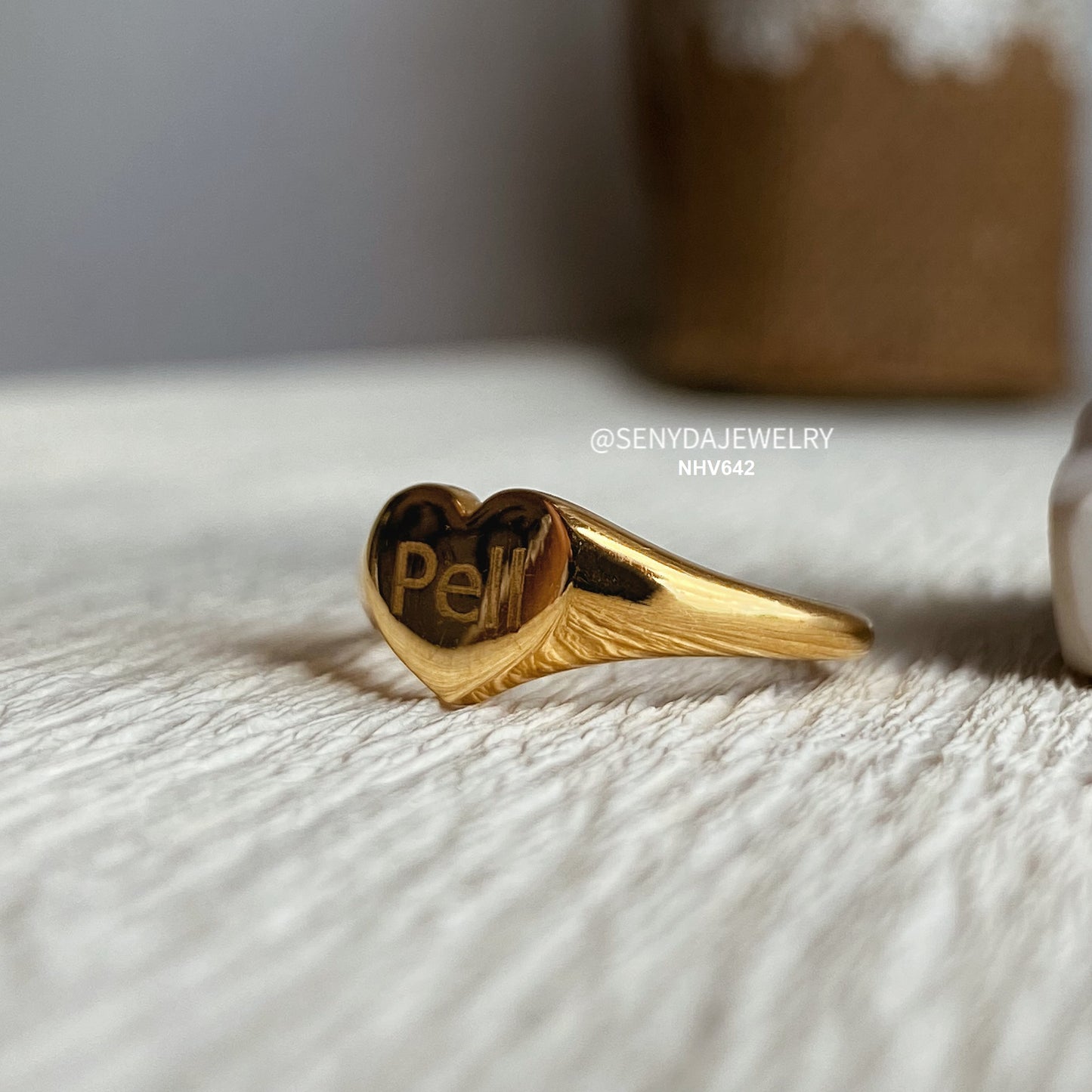 Personalized Engraved Heart Signet Ring