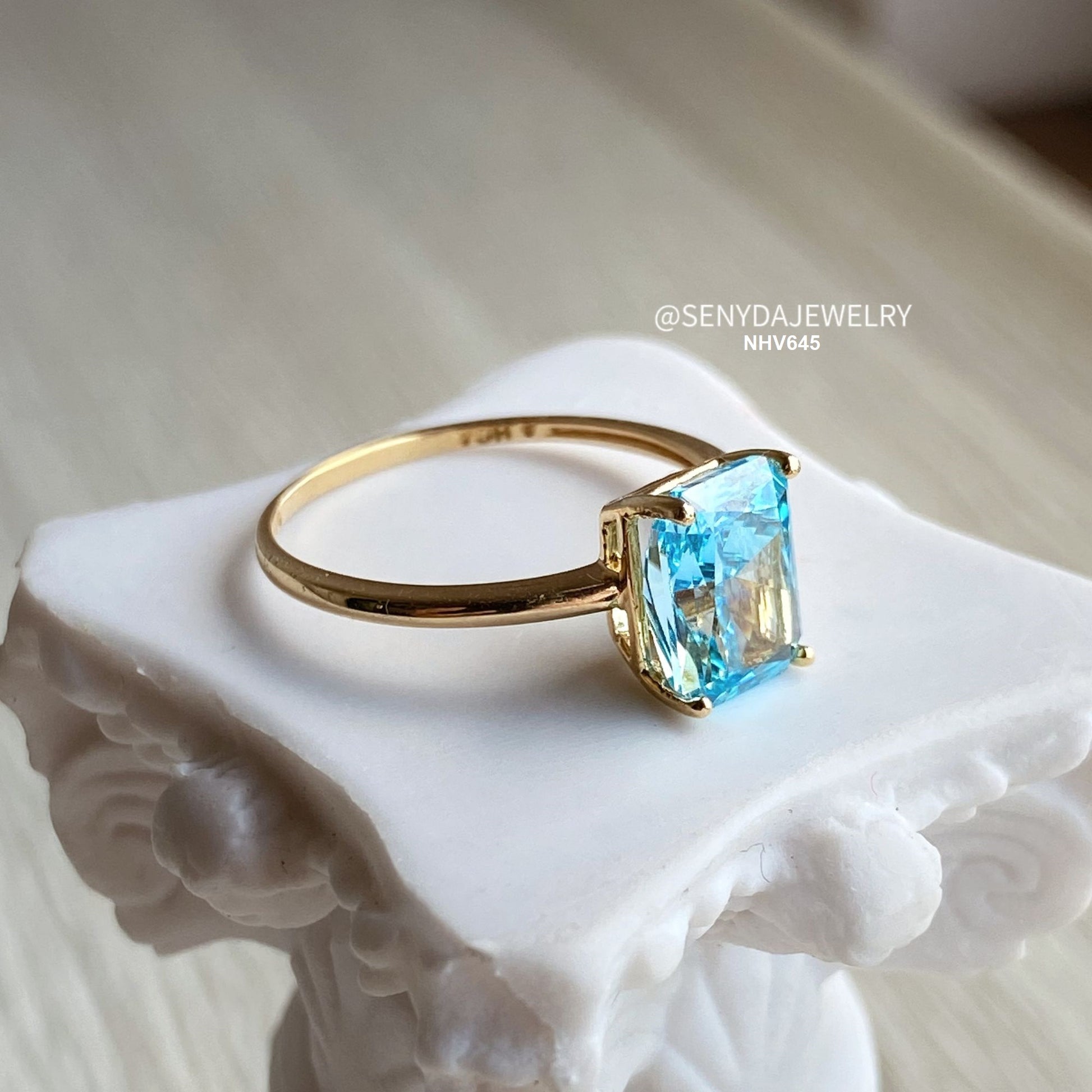 Senyda 14K Solid Gold Rectangle Cubic Zirconia Blue Stone Ring