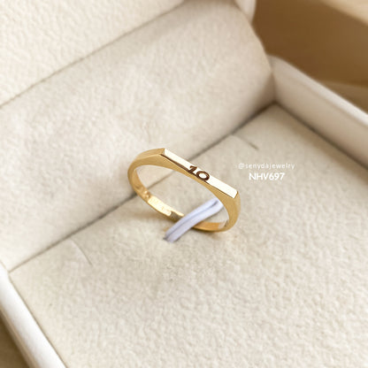 Senyda Custom Name Signet Rectangular Gold Ring 13x1,8mm