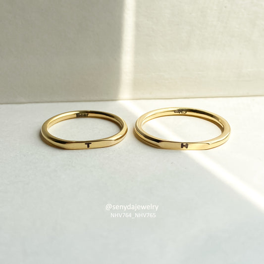Senyda 10K Gold Custom Initial Signet Rectangular 2mm Couple Ring