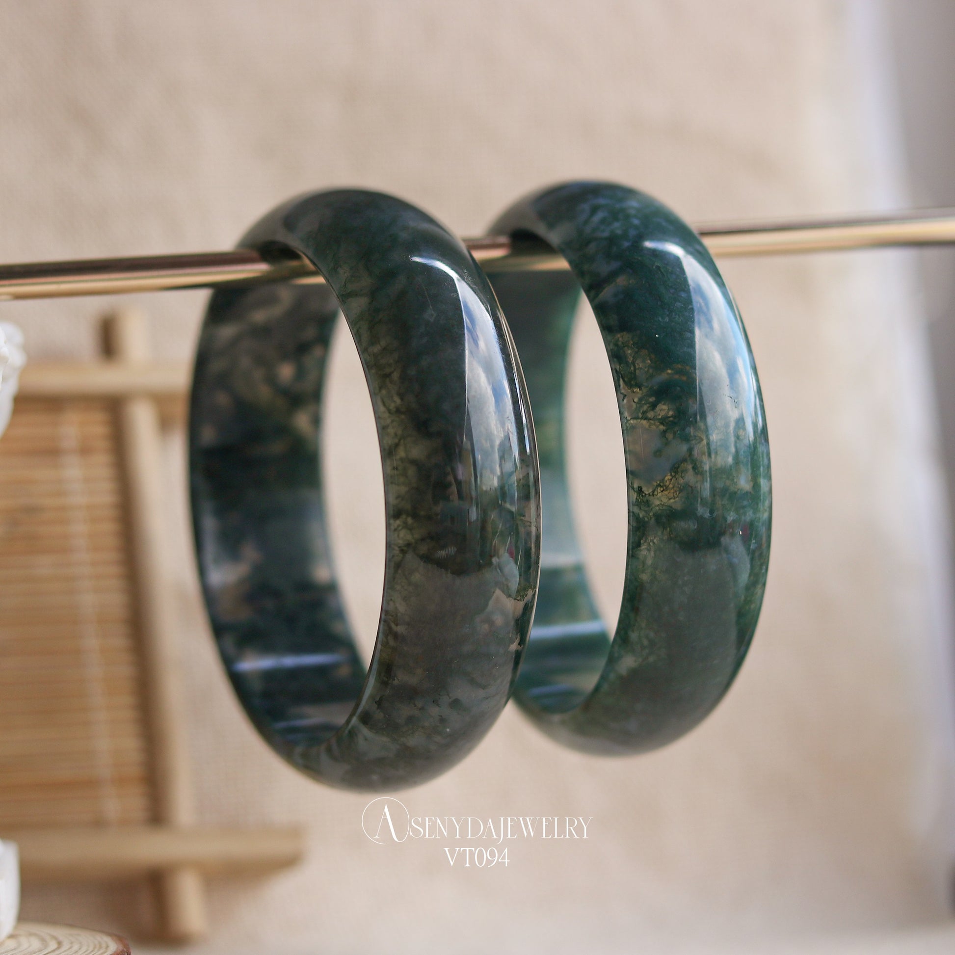 Moss Agate Bangle