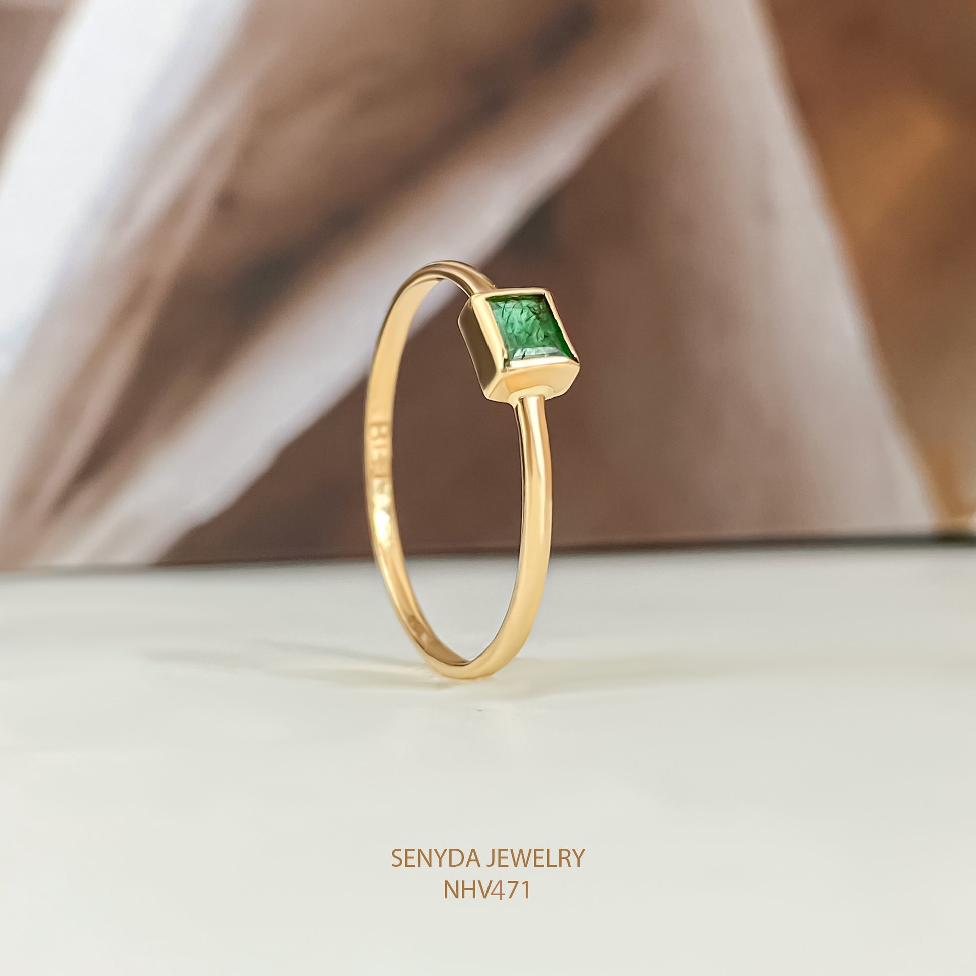 Emerald Ring - Timeless Beauty and Classic Elegance Combined Senyda Jewels